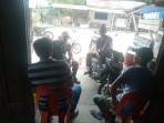 Lewat Komsos, Babinsa Koramil 02/Tebing Tinggi Ajak Warga Selatpanjang Jaga Kerukunan dan Kebersihan