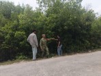 Cegah Karhutla, Babinsa Koramil 02/Tebing Tinggi Bersama MPA dan Masyarakat Gelar Patroli