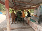 Komsos di Sendaur, Babinsa Ingatkan Warga Tak Bakar Lahan